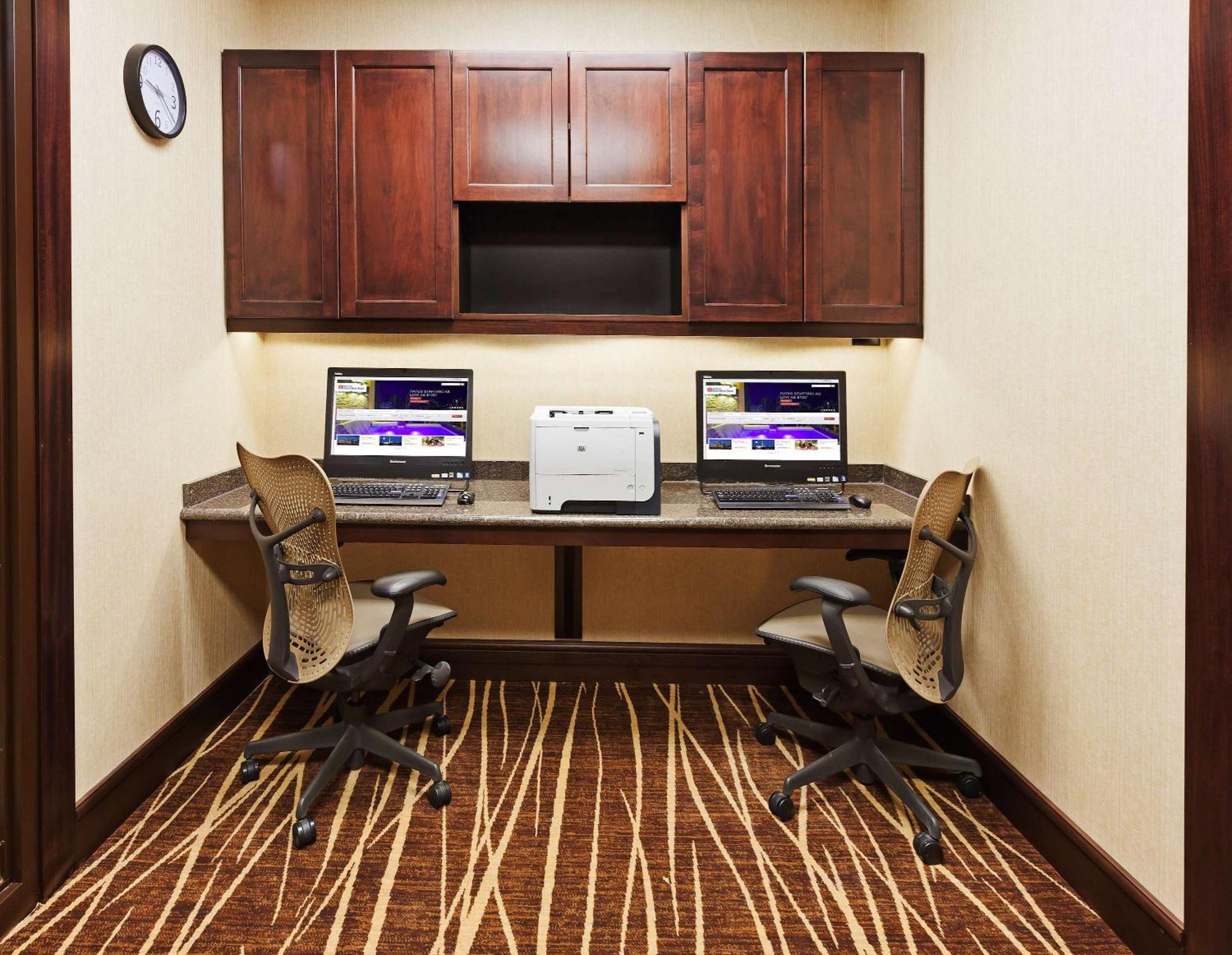 Hilton Garden Inn Midland Eksteriør billede